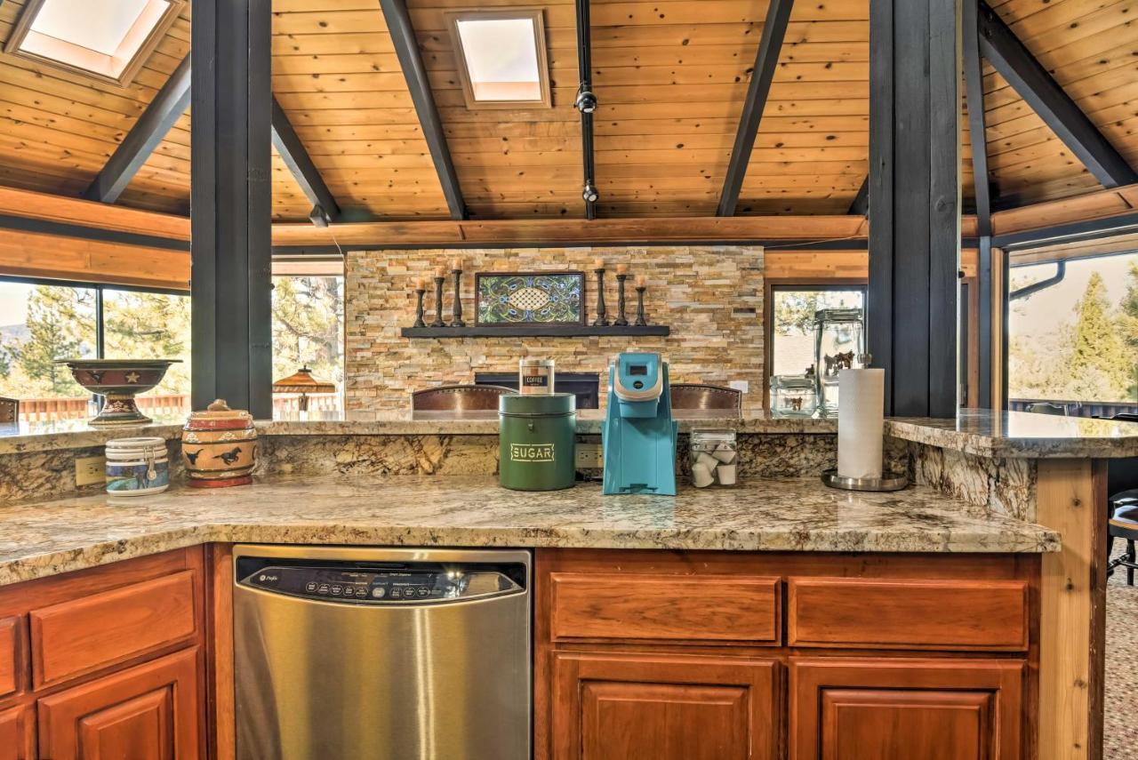 Cozy Grand Woodland Cabin With Mountain Views Pine Mountain Club Esterno foto