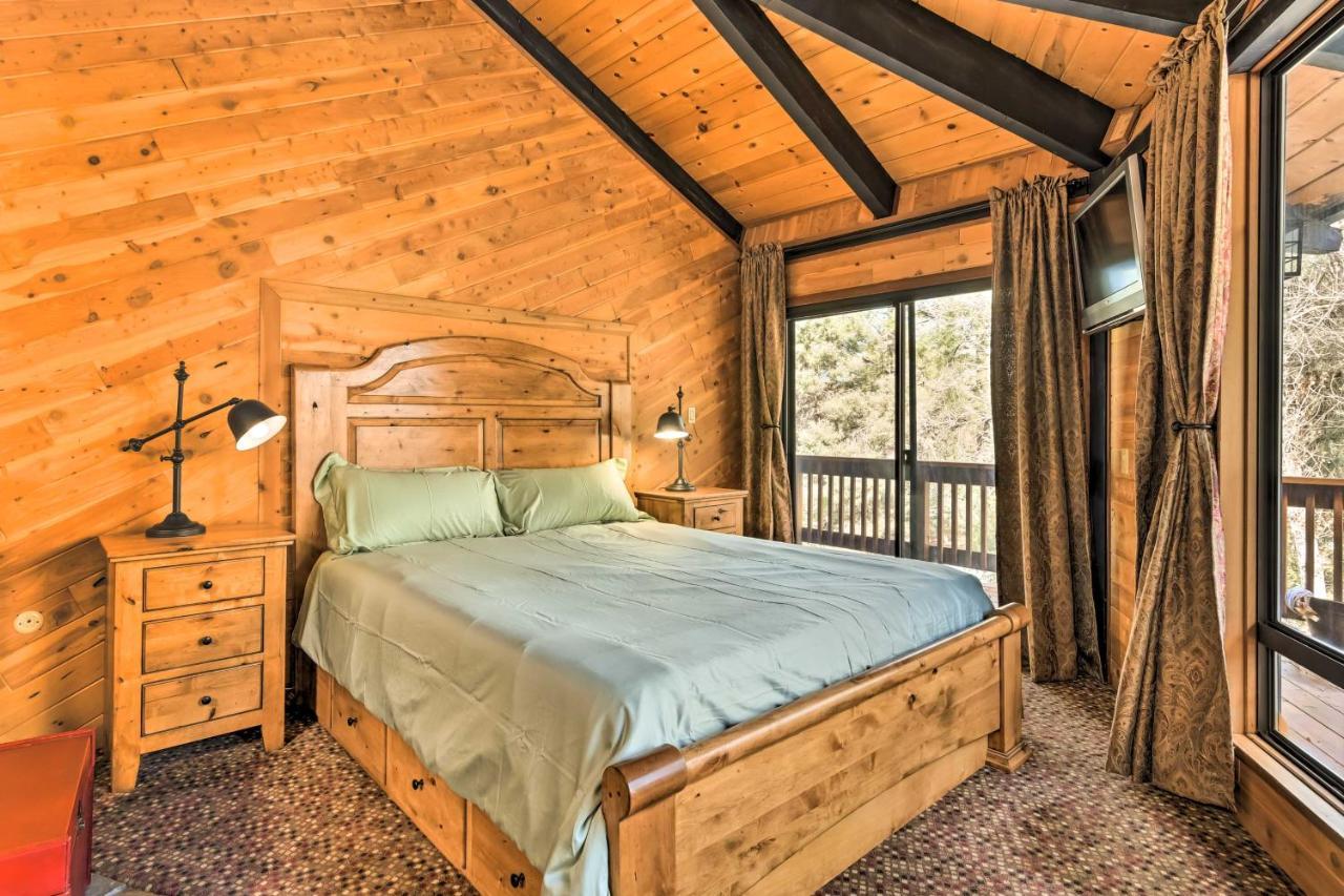Cozy Grand Woodland Cabin With Mountain Views Pine Mountain Club Esterno foto